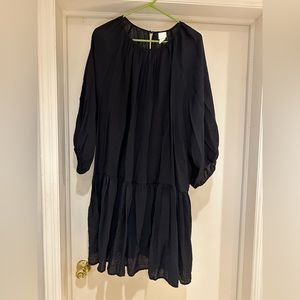 H&M Crinkle Texture Dress With Balloon Sleeves and Button Closure